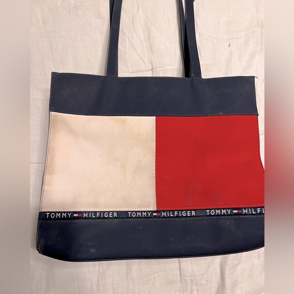 Vintage Tommy Hilfiger bag